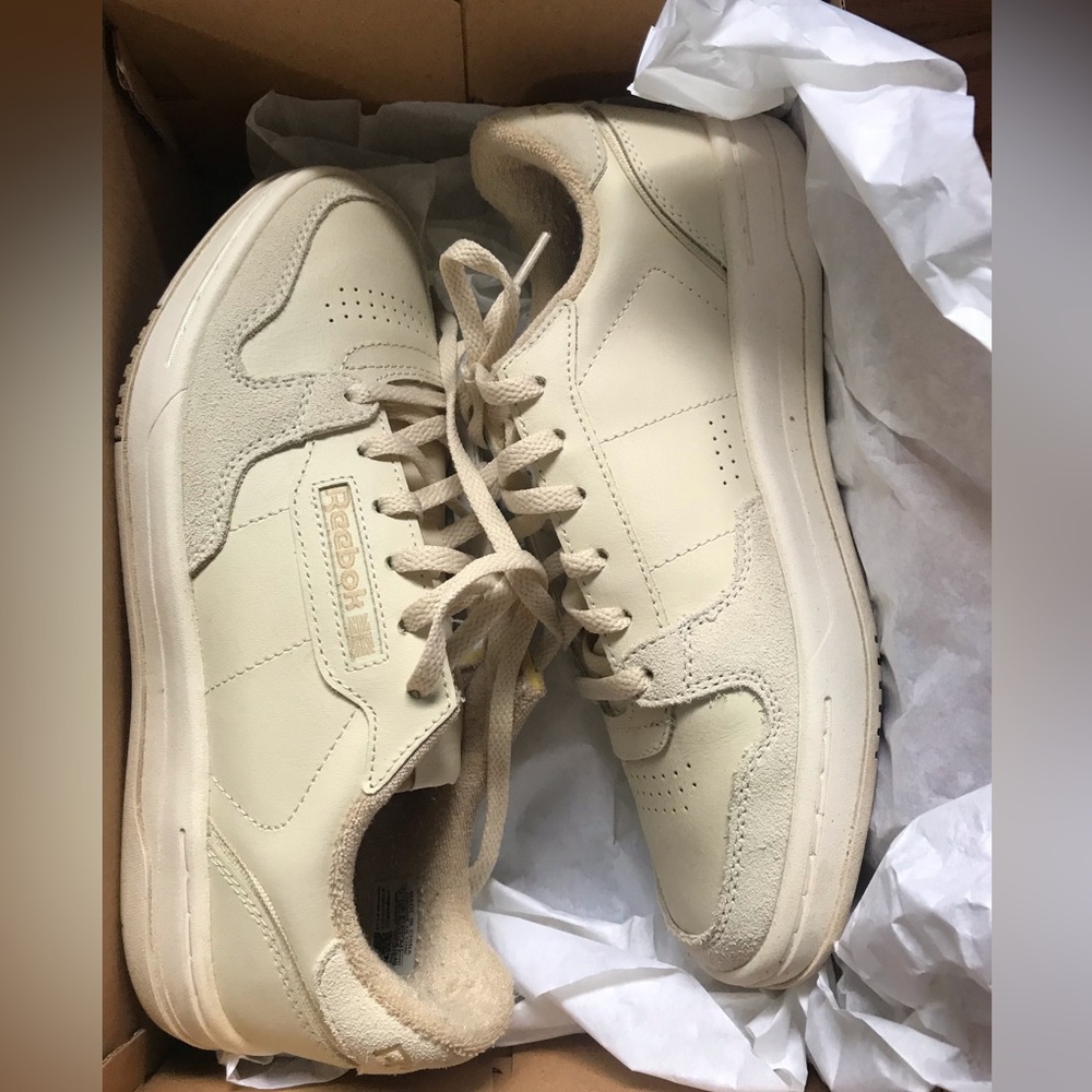 Reebok Club C 85 Vintage tennis shoes